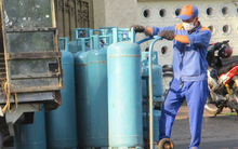 Gas tăng giá sốc 42.000 đồng/bình 12 kg từ ngày 1-10