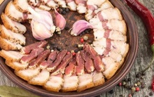 Ngoài đồ ngọt, người có đường huyết cao nên loại bỏ 3 món "nguy hại" sau ra khỏi mâm cơm để dễ dàng ổn định đường huyết và sống thọ hơn