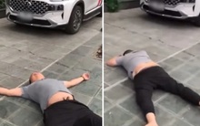 Khách lăn ra 'ăn vạ' trước showroom ô tô và chuyện tranh lấy xe trước Tết, sale trở mặt, đòi tiền chênh mới giao xe không còn lạ lẫm