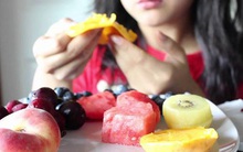 Ngay sau bữa cơm, người Việt cực thích ăn một thứ nhưng lại là nguyên nhân gây hại dạ dày, béo phì, tránh ngay còn kịp!