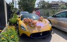 Đại gia Tây Ninh mang siêu xe Maserati MC20 độc nhất Việt Nam làm xe hoa