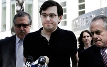 Thâu tóm rồi nâng giá 1 loại thuốc từ 17,5 USD lên 750 USD, 'siêu lừa ngành dược' bị cấm kinh doanh suốt đời, bồi thường 64 triệu USD