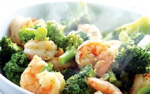 8 'siêu thực phẩm' dù rất tốt cho sức khỏe cũng không nên lạm dụng quá nhiều nếu không bạn sẽ phải sớm hối hận