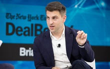 Tỷ phú Brian Chesky lên kế hoạch 'sống trên Airbnb'