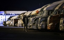 Xuất hiện một vấn đề âm ỉ bị lãng quên giữa cơn khủng hoảng đang bóp nghẹt nền kinh tế