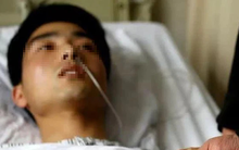 Anh công nhân 27 tuổi xì hơi hơn chục lần mỗi ngày, đi khám thì phát hiện ung thư ruột giai đoạn cuối: Bác sĩ cảnh báo nếu có 4 triệu chứng sau thì phải đến viện ngay kẻo cứu không kịp