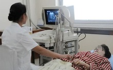 Nhờ ăn 1 loại quả rẻ tiền suốt 10 năm, người phụ nữ tránh được bệnh ung thư vú dù cả mẹ và em gái đều mắc, bác sĩ liệt kê 8 loại thực phẩm chống ung thư