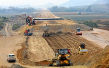 146.990 tỷ đồng làm 729 km cao tốc Bắc Nam: Đề xuất tính lại suất đầu tư