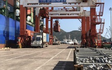 Xuất khẩu nông sản sang Trung Quốc: Tắc đường bộ, bí đường biển