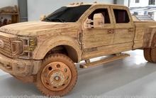 Ngắm siêu bán tải Ford F-450 Super Duty bằng gỗ cực tinh xảo