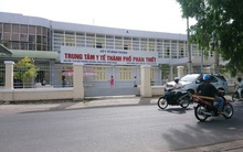Mắng bác sĩ loi nhoi như lũ dòi, giám đốc TTYT Phan Thiết chỉ bị phê bình