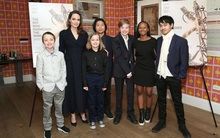 Cha mẹ vướng kiện cáo, 6 người con của Angelina Jolie và Brad Pitt hiện ra sao?