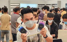 Vì sao ngày càng nhiều người Việt mua iPhone dù giá cao?