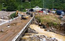 Chùm ảnh: Hiện trường lũ quét kinh hoàng gây sạt lở tại hầm Hải Vân