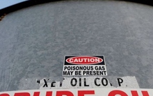 Nguồn thu từ dầu thô của Nga sụt xuống thấp nhất năm