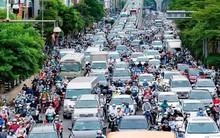 Giám đốc Sở GTVT nói gì về thông tin đề xuất thu phí vào nội đô từ năm 2024?