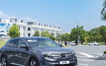 Giá ô tô điện sẽ ngày càng rẻ