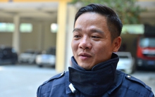 Gặp người lính cứu hoả trong bức ảnh cô gái ôm chặt, oà khóc nức nở sau vụ cháy ở Hà Nội