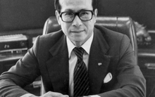 "Vua đầu tư" dặn con: Muốn biết lòng dạ một người trắng đen thế nào, nhân phẩm ra sao, chỉ cần quan sát 1 thời điểm sẽ rõ