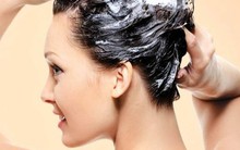 Sai lầm khi gội đầu khiến tóc rụng nhiều 'như lá mùa thu'