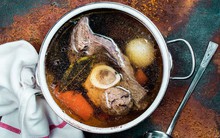 Uống nước hầm xương nhiều chưa chắc đã khỏe, thay vào đó hãy ăn 5 món