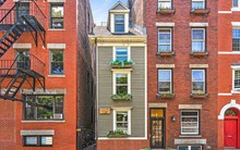 Ngôi nhà 1 triệu USD ở Mỹ 'siêu mỏng' vì anh em 'ăn miếng trả miếng' lẫn nhau