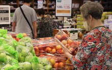 Người Hàn không dám mua trái cây nhập khẩu vì bão giá, món ăn bình dân nhất cũng tăng gấp 3