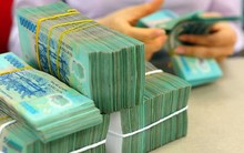 Tiếp tục tăng mạnh lãi suất huy động, đã có ngân hàng lớn niêm yết 8%/năm