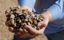 Cơn sốt nguồn cung đất hiếm của phương Tây bị đe dọa