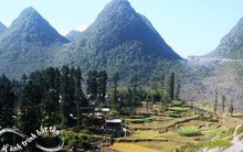 Du khách Mỹ bị "hớp hồn" trước cảnh núi non hùng vĩ ở cao nguyên đá Đồng Văn