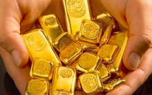 Vàng hưởng lợi trước biến động của thị trường tiền điện tử