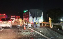 Liên tiếp xảy ra tai nạn, cao tốc TP.HCM - Trung Lương ùn tắc nhiều giờ