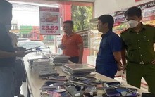 Chặn đường thoát của gã đàn ông chui vào FPT shop chôm tài sản 1 tỉ đồng