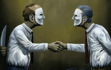 Lòng đố kị như hòn than nóng, ném vào người khác nhưng chính mình bị thương: Hãy cảnh giác kẻo đời bạn mãi thụt lùi!