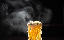 Đề xuất EU từng bước bỏ kiểm soát ethylene oxide trong mỳ ăn liền