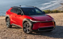 Toyota đưa xe điện đầu tiên bZ4X về Thái Lan – tại sao không phải thị trường Việt Nam?