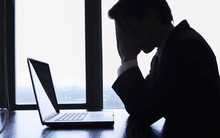 ‘Trắng tay’ vì nghiện đòn bẩy: Người đàn ông là triệu phú nhờ tài khoản sinh lời 450%, nay phải ở nhà ổ chuột và đi bán hàng rong để trả nợ