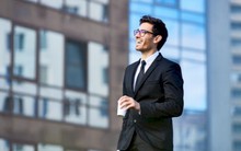 Trước 40 tuổi không nắm chắc 4 bài học này thì đừng hỏi sao về già cuộc sống vất vả