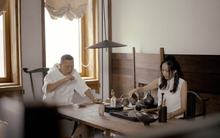 Xây nhà truyền thống ở nông thôn để 'trốn' phố thị hối hả