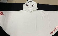Người Việt phát sốt vì chiếc áo choàng cosplay linh vật World Cup