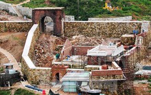 Cận cảnh tôn tạo, phục dựng 'Thiên hạ đệ nhất hùng quan'