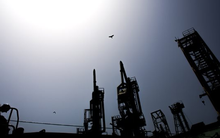 Châu Âu tạm yên tâm thoát khủng hoảng năng lượng, các nước nghèo lại bị vạ lây