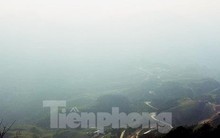 Nhiệt độ ở đỉnh Mẫu Sơn giảm sâu còn 4 độ C