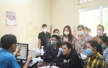 Giám đốc bặt vô âm tín giữa lúc công nhân mòn mỏi đợi lương