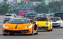 Dàn siêu xe, xe siêu sang cả trăm tỷ đồng diễu hành trên đường phố Hà Nội