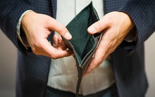 Một doanh nghiệp bất động sản “năm lần bảy lượt” khất trả cổ tức