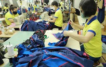 Hà Nội dự báo thưởng Tết một số ngành giảm sâu