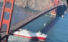 Con tàu chở 999 xe VinFast VF8 đã cập cảng California