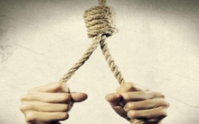 Cán bộ trại giam ở Quảng Trị treo cổ tự tử tại nhà