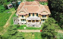 Bên cạnh các dinh vua Bảo Đại, ở Đà Lạt còn có một dinh khác cổ kính không kém